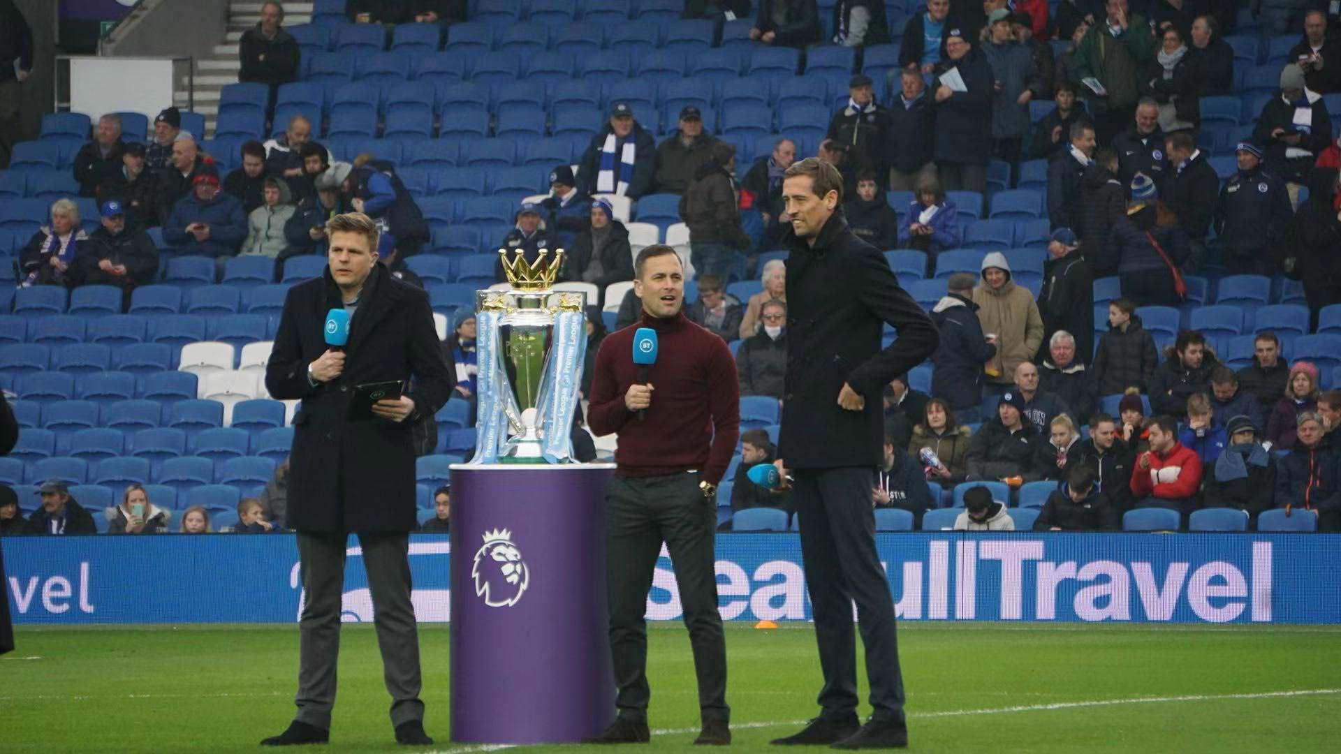 中国女足以 中国女足以